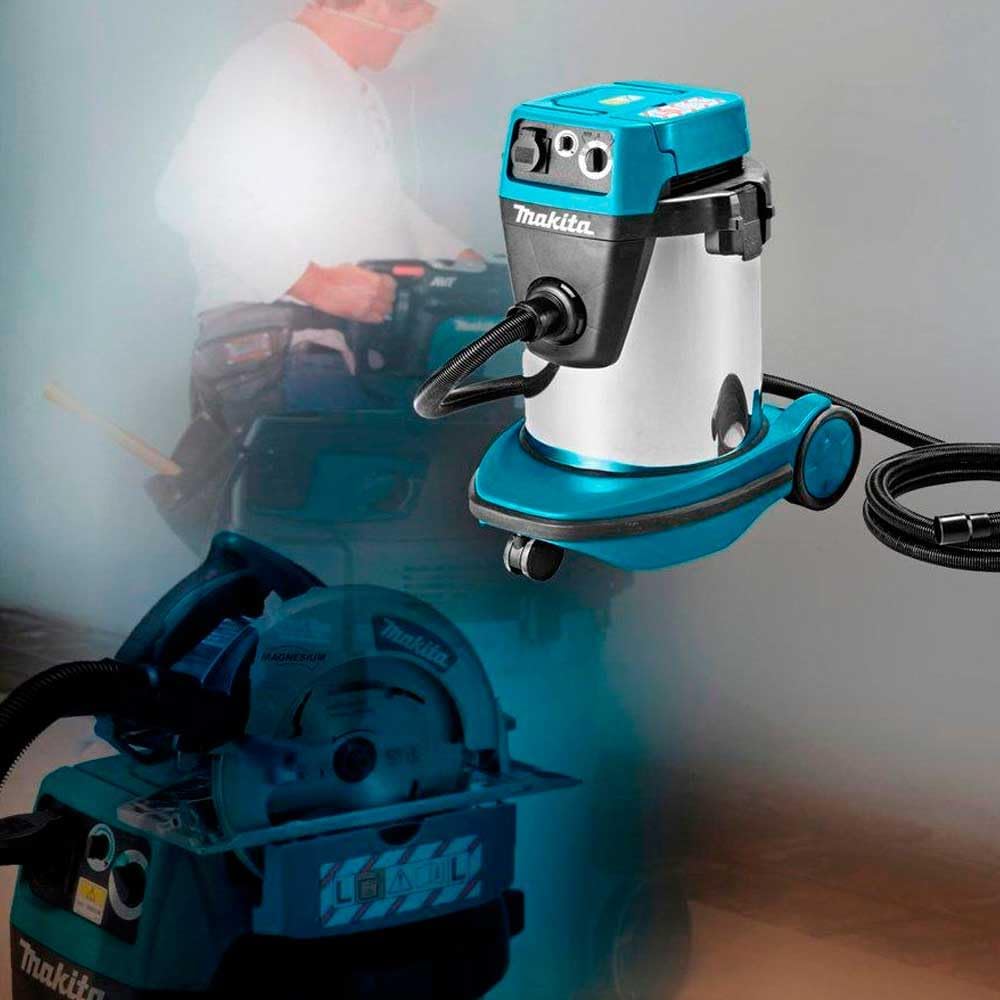 Makita Wet & Dry Vacuum Cleaner 32L – Model VC3210LX1