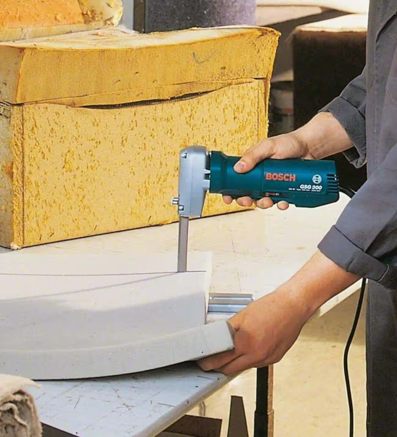Bosch Professional GSG 300 Foam Rubber Cutter (Bare Tool) | 0601575142