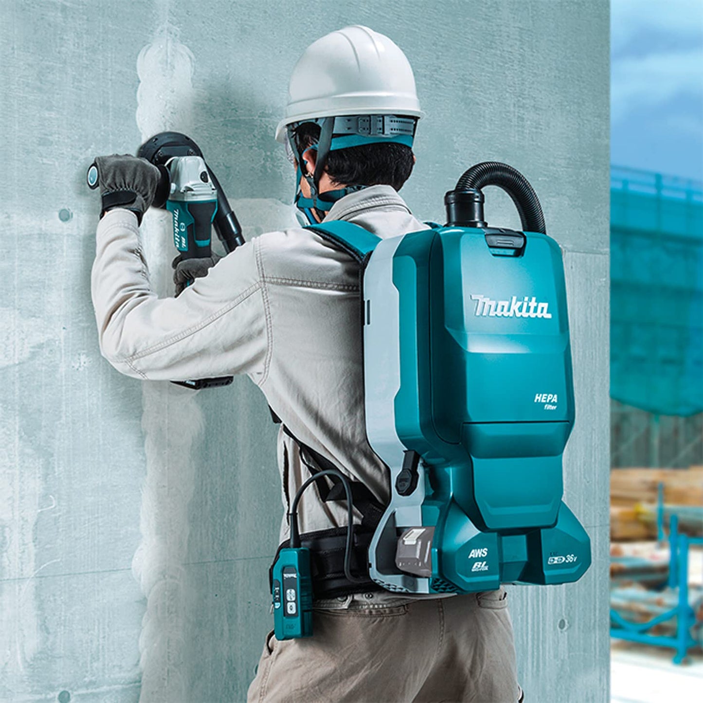 Makita Cordless Backpack Vacuum Cleaner (BL) 18Vx2 Li-Ion LXT – Model DVC665Z