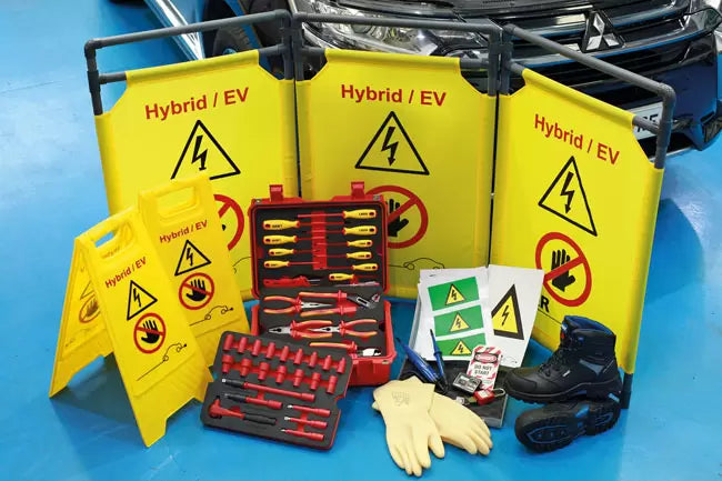 Laser - 8156 - Roadside Safety/Recovery Kit