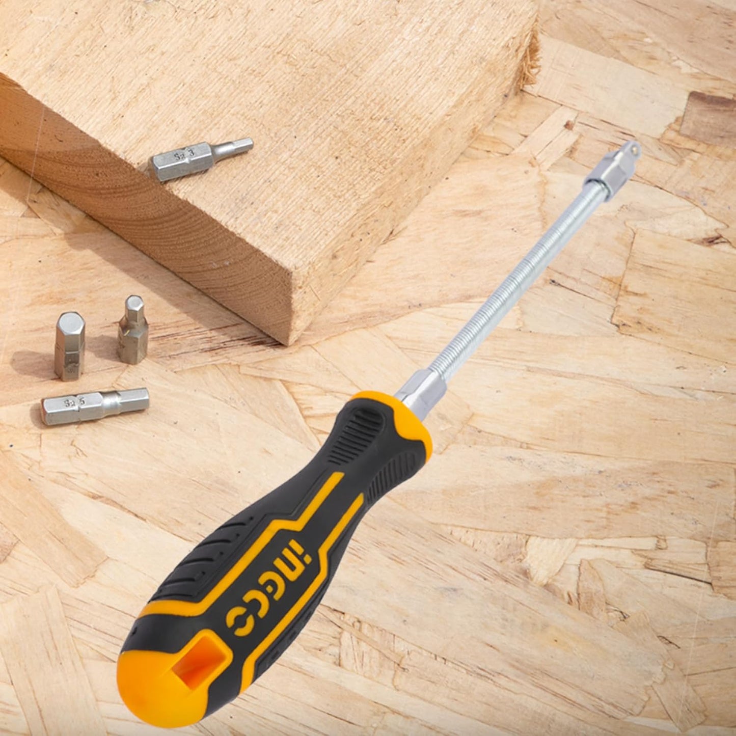 INGCO 12-Piece Flexible Shaft Screwdriver Set – Magnetic, with Extension – AKSDFL1208