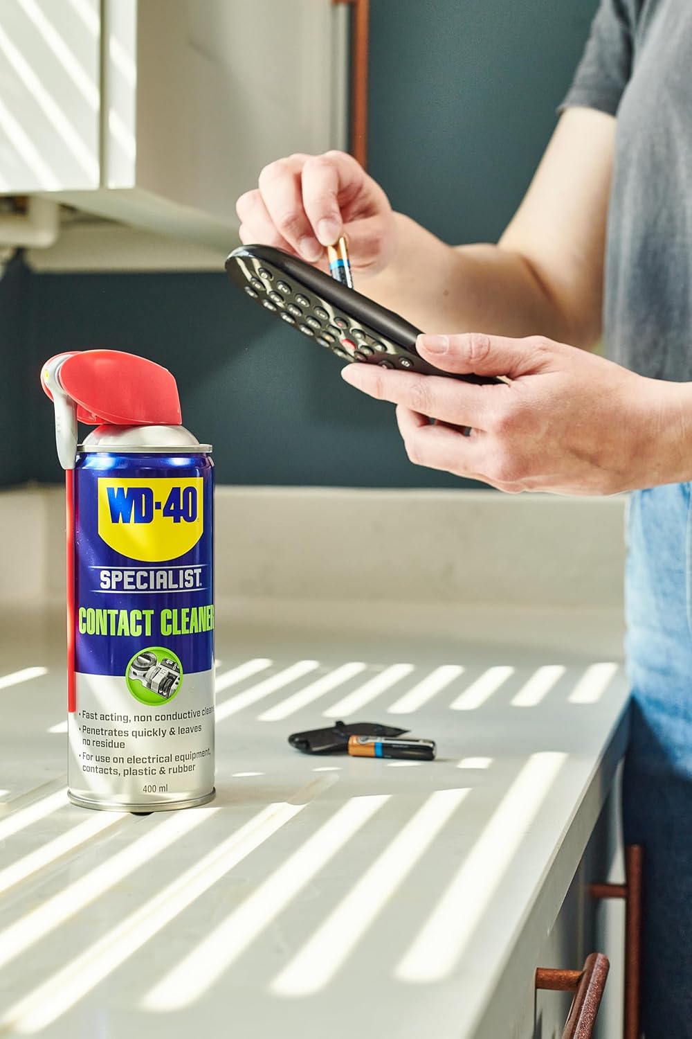 WD-40 Specialist Fast Drying Contact Cleaner – Electronics & Electrical Cleaner