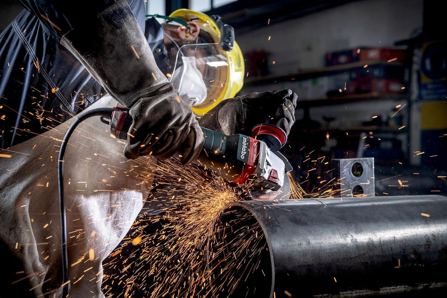 Metabo WEPBA 19-125 Q DS M-Brush Angle Grinder 5" (125mm) – 1900W, Paddle Switch
