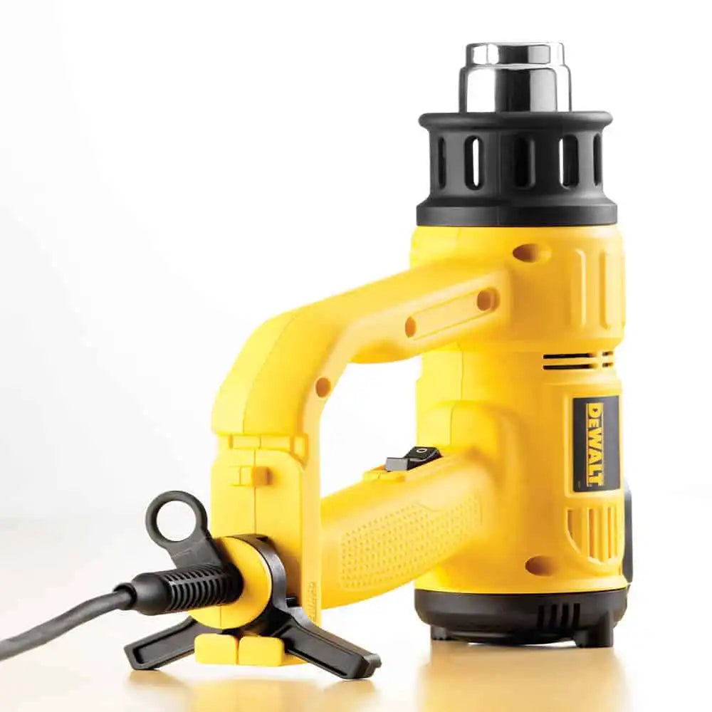 DEWALT 220V Digital LED Heat Gun – 2000W, Up to 600°C – Includes Cone & Fishtail Nozzles