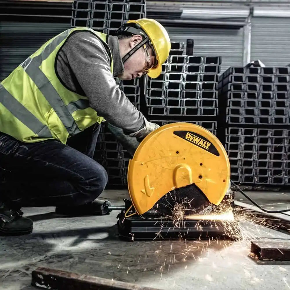 DEWALT 220V 14-Inch Abrasive Chop Saw – Heavy-Duty Cutting