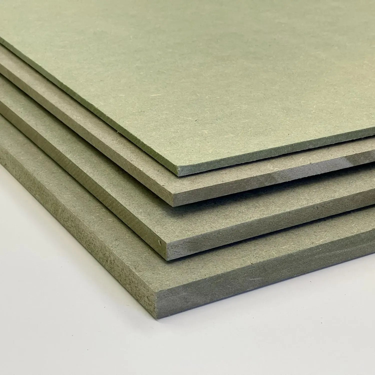 Moisture Resistant MDF 18 x 2440 x 1220mm - Pallet of 50