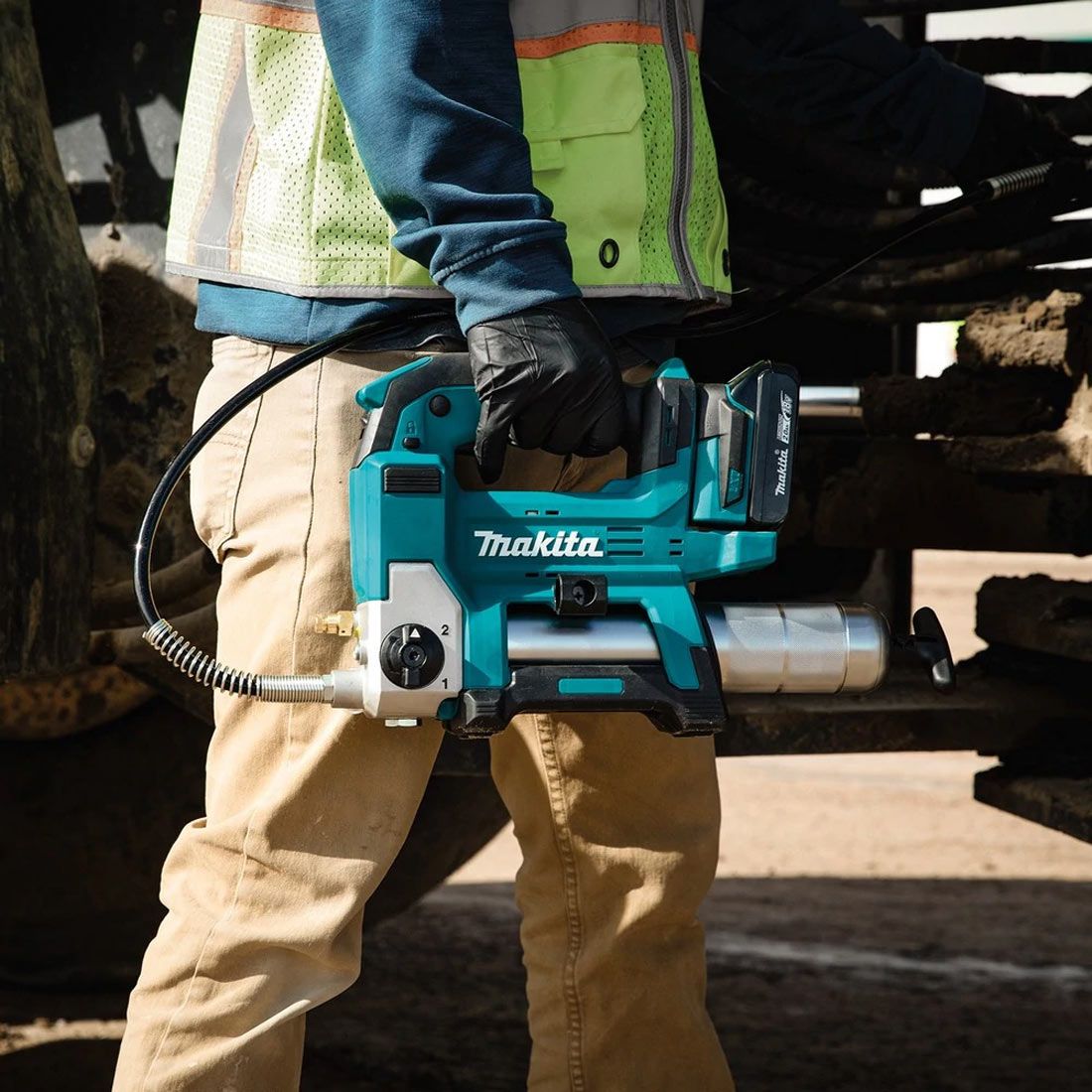 Makita Cordless Grease Gun 18V Li-Ion LXT – Model DGP180Z