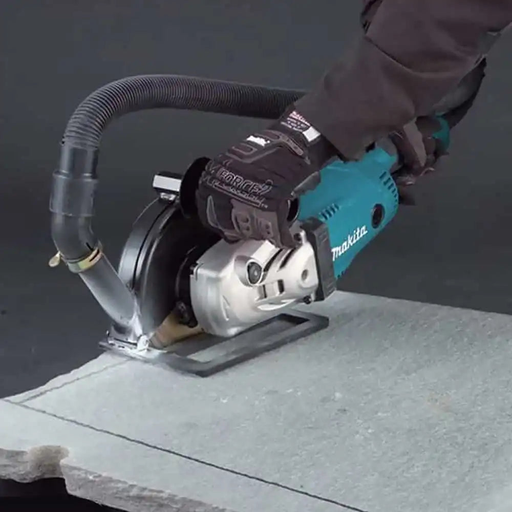 Makita GA9020 Angle Grinder 230mm – 240V, 2200W