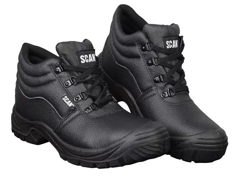 Scan - SCAFWCHUK8 - 4 D-Ring Chukka Safety Boots Black UK 8 EUR 42