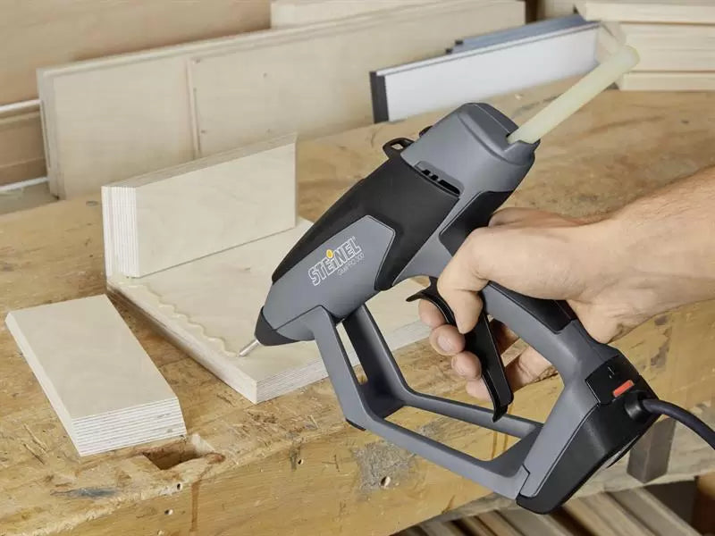 Stanley GluePRO 300 Glue Gun